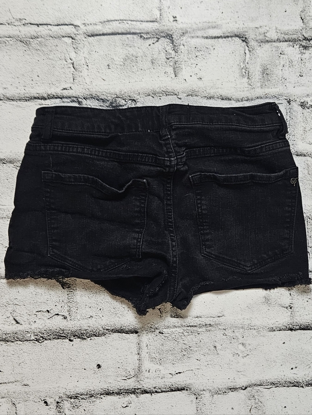 Rachel Roy Denim Black Cutoff Shorts Size 27 Raw Hem Low Rise - Picture 7 of 10